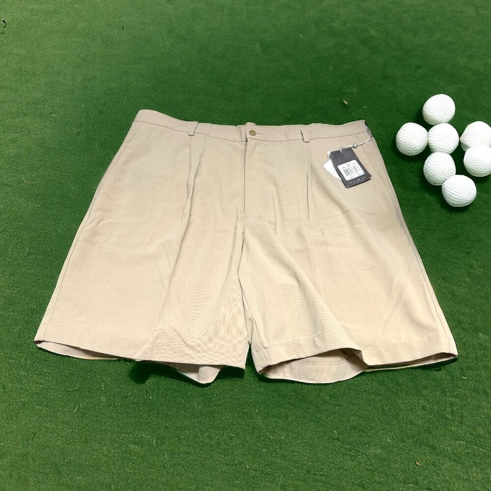 Nike Golf Mens Shorts Sz 42 Khaki Textured Teflon Wrinkle Resistant Pleated‎ NEW